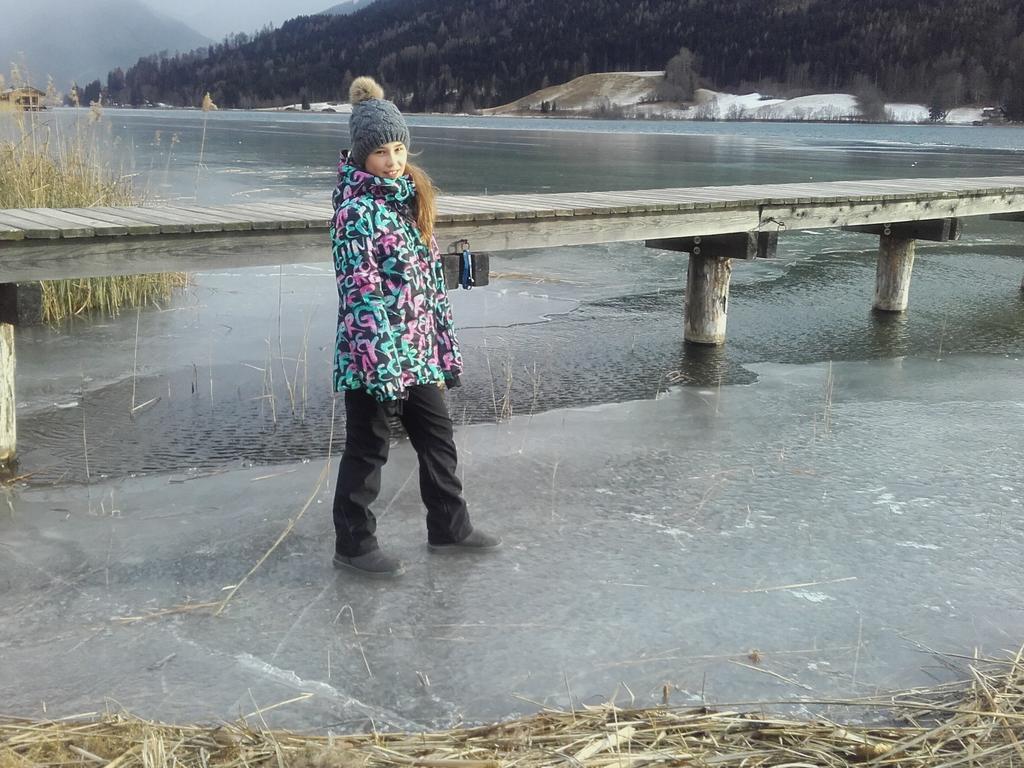 Appartamento Haus Waldblick Weissensee Esterno foto