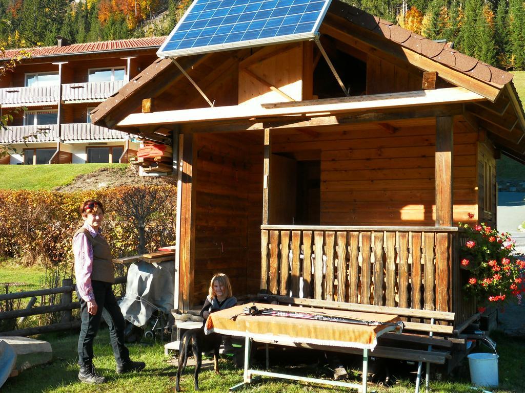 Appartamento Haus Waldblick Weissensee Esterno foto