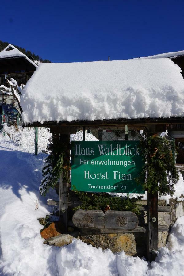 Appartamento Haus Waldblick Weissensee Esterno foto