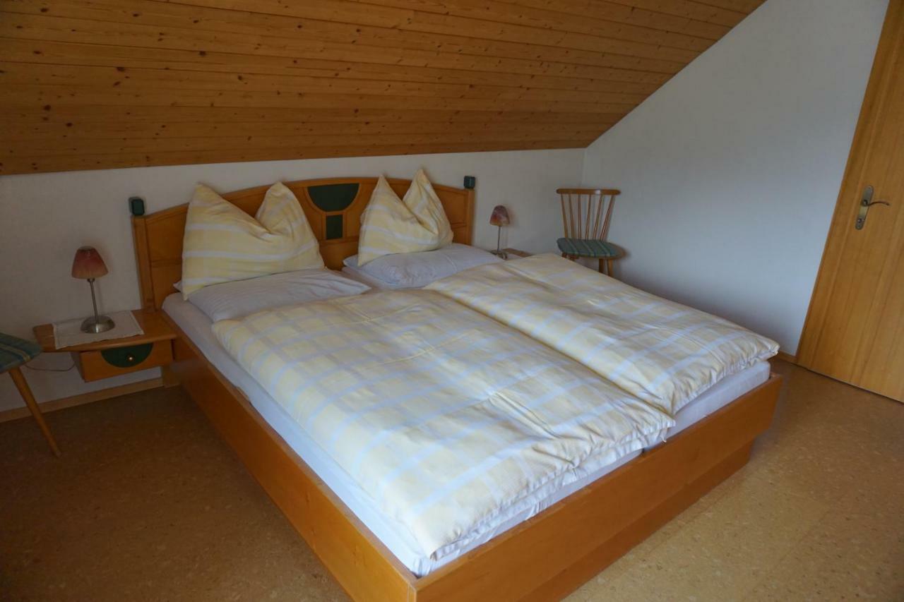 Appartamento Haus Waldblick Weissensee Esterno foto
