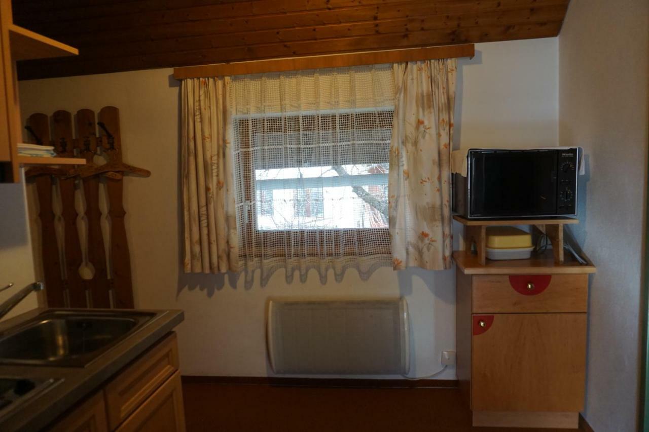 Appartamento Haus Waldblick Weissensee Esterno foto